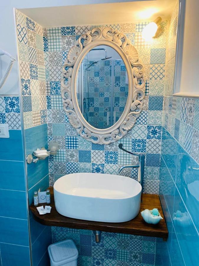 Fior Dei Carmeliti Rooms And Parking โตรเปอา ภายนอก รูปภาพ